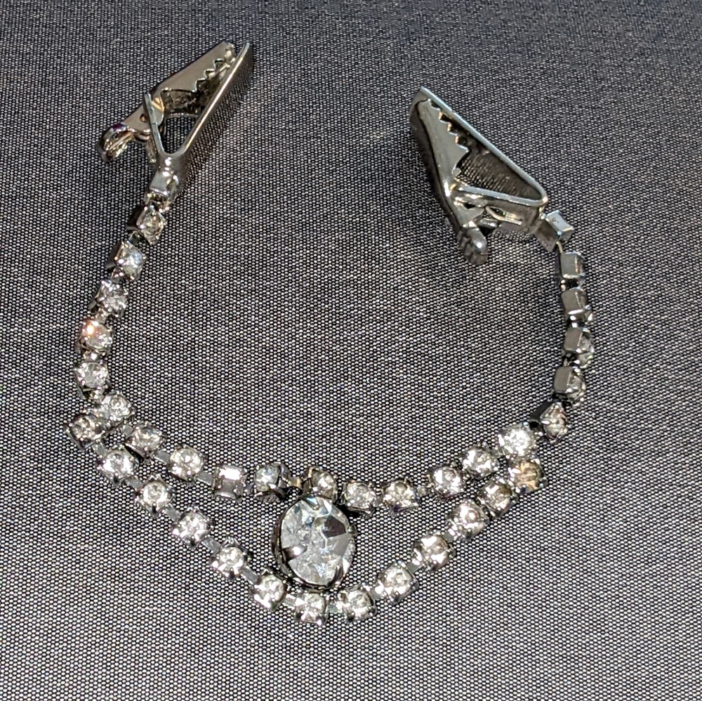 Vintage Multifaceted Rhinestone Sweater Clip Estate Piece